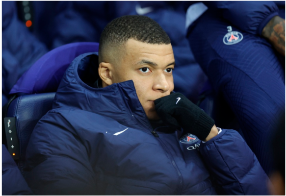 Mbappe đang lãng phí thời gian ở PSG?