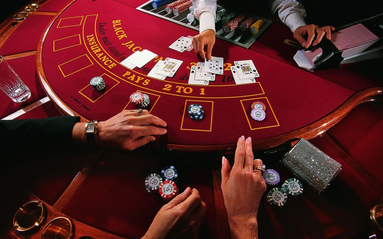 Bà cung cấp đa dạng các lệnh đọc Baccarat