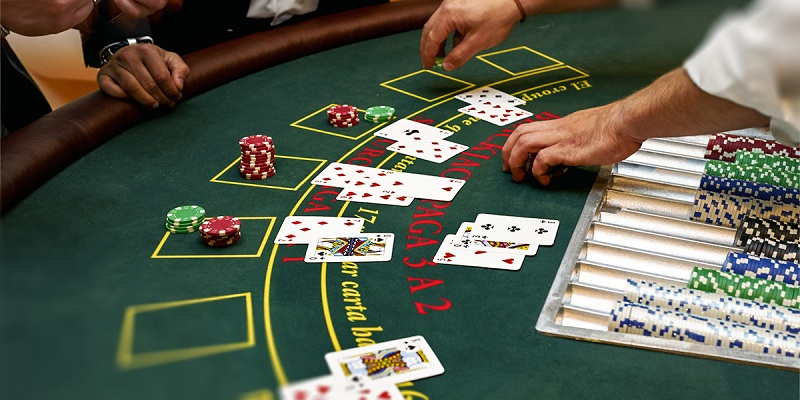 Đối với phong cách chơi và chiến thuật poker, xì tố